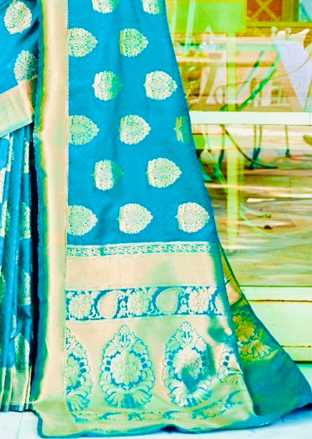 Exquisite Sky Blue Color Handloom Silk Saree with Gold Zari Border and Unstitched Blouse – Perfect for Weddings and Festive Wear