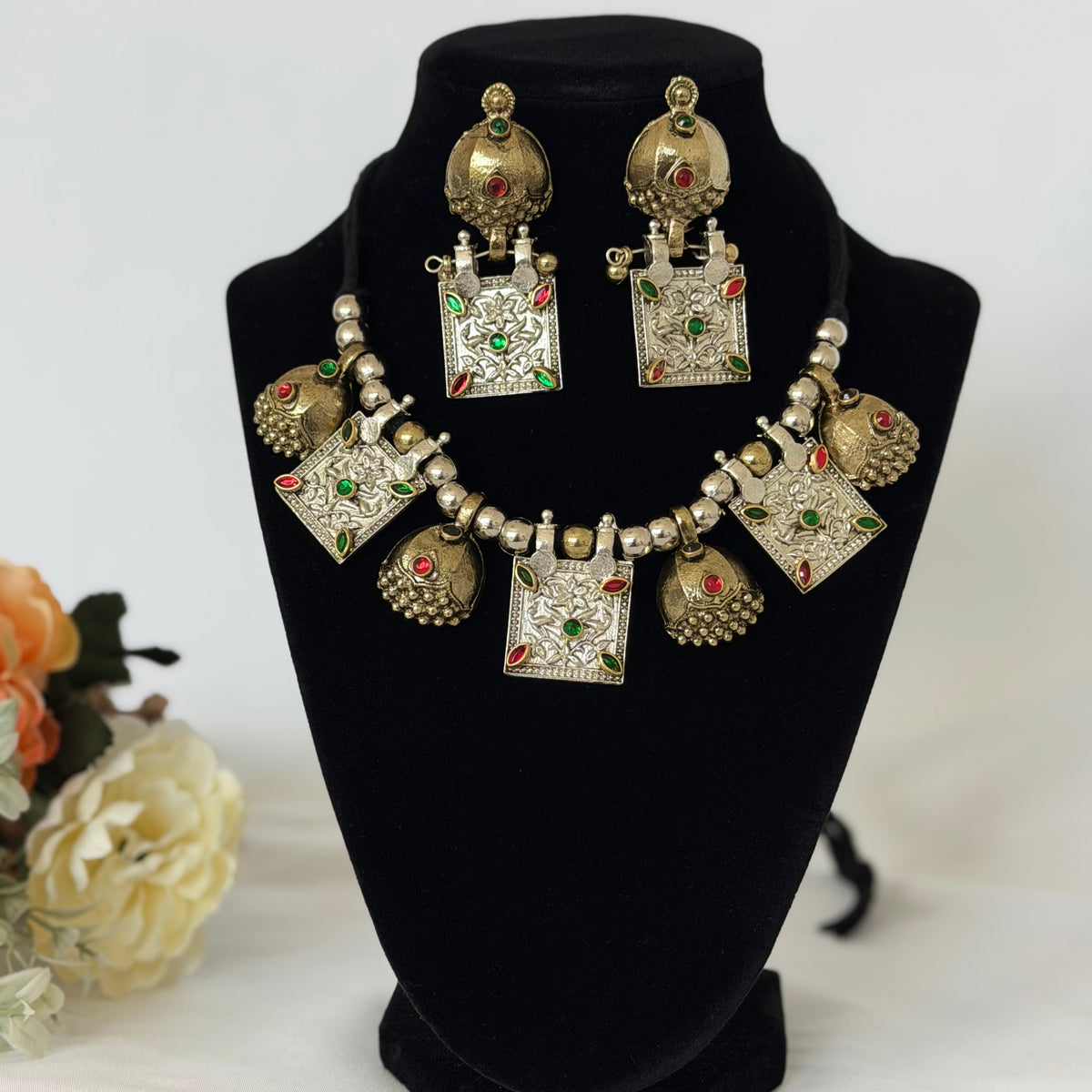 Oxidized Silver & Gold Necklace Set, Dual Tone Indian Jewelry, Jhumka Pendant Necklace, Red Green Stone Jewelry, Navratri Garba Jewelry Set