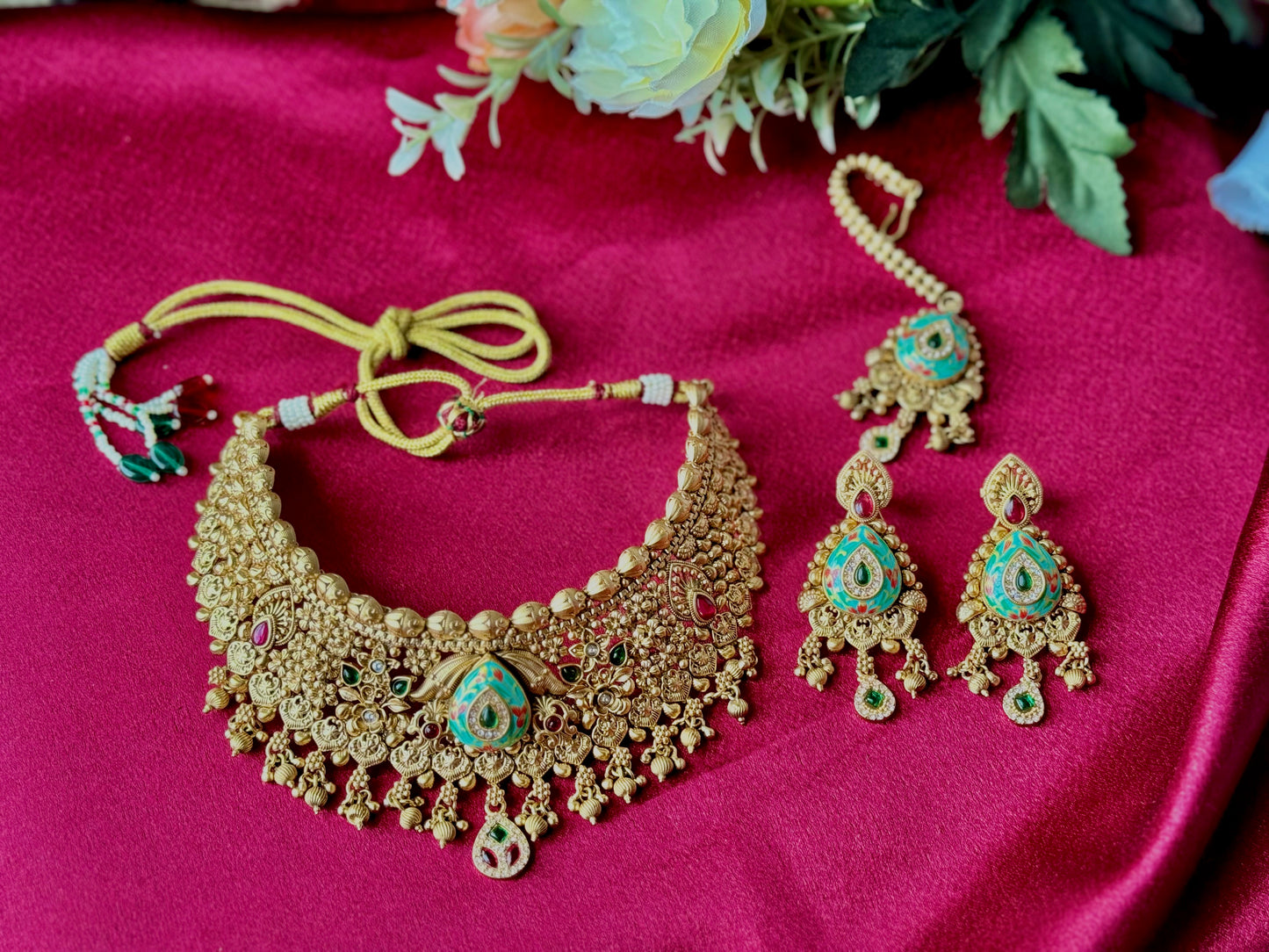Royal Kundan Meenakari Choker Necklace Set | Antique Gold Bridal Jewelry | Handcrafted Indian Wedding Necklace with Earrings & Maang Tikka