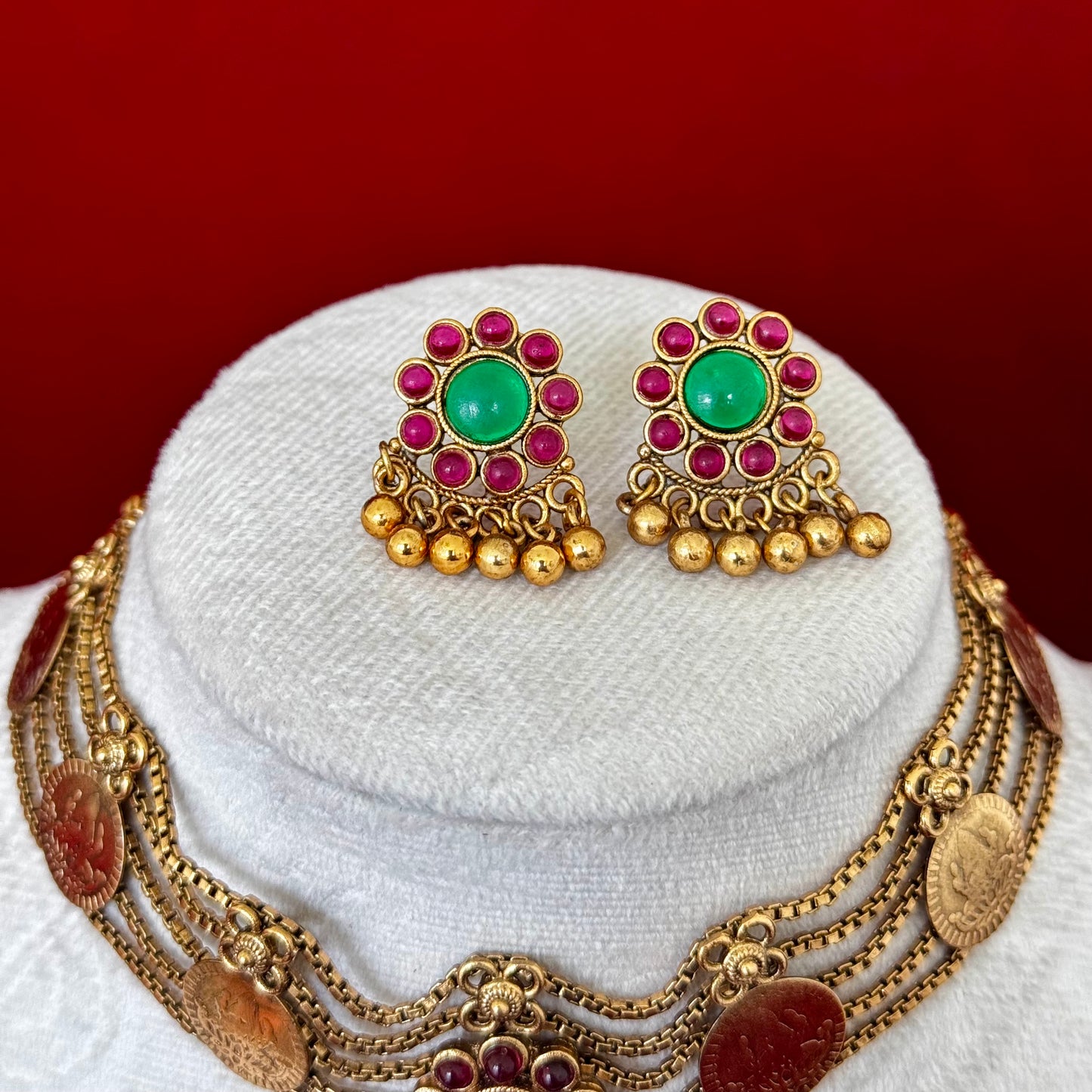 Antique Gold Temple Choker Necklace Set, Lakshmi Coin Necklace, Green Red Stone Bridal Jewelry, South Indian Wedding Jewelry, Festive Ethnic