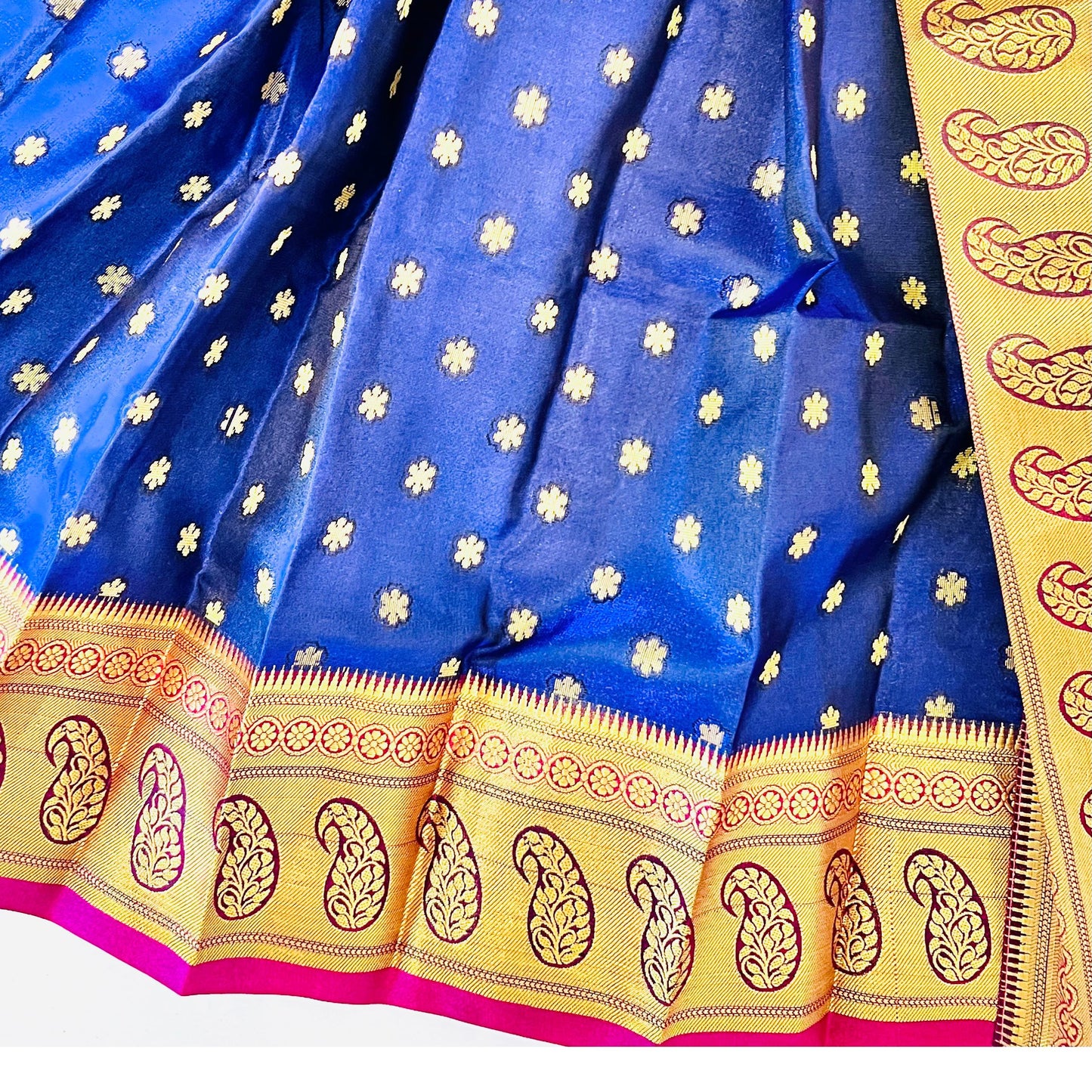 Dark Blue Paithani Gudi Vastra