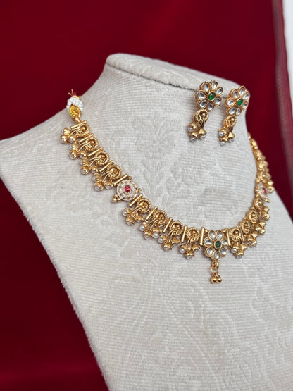 Antique Gold Majak Necklace Set with Earrings | Floral Kundan Choker | Traditional Indian Bridal Jewelry | South Indian Wedding Necklace