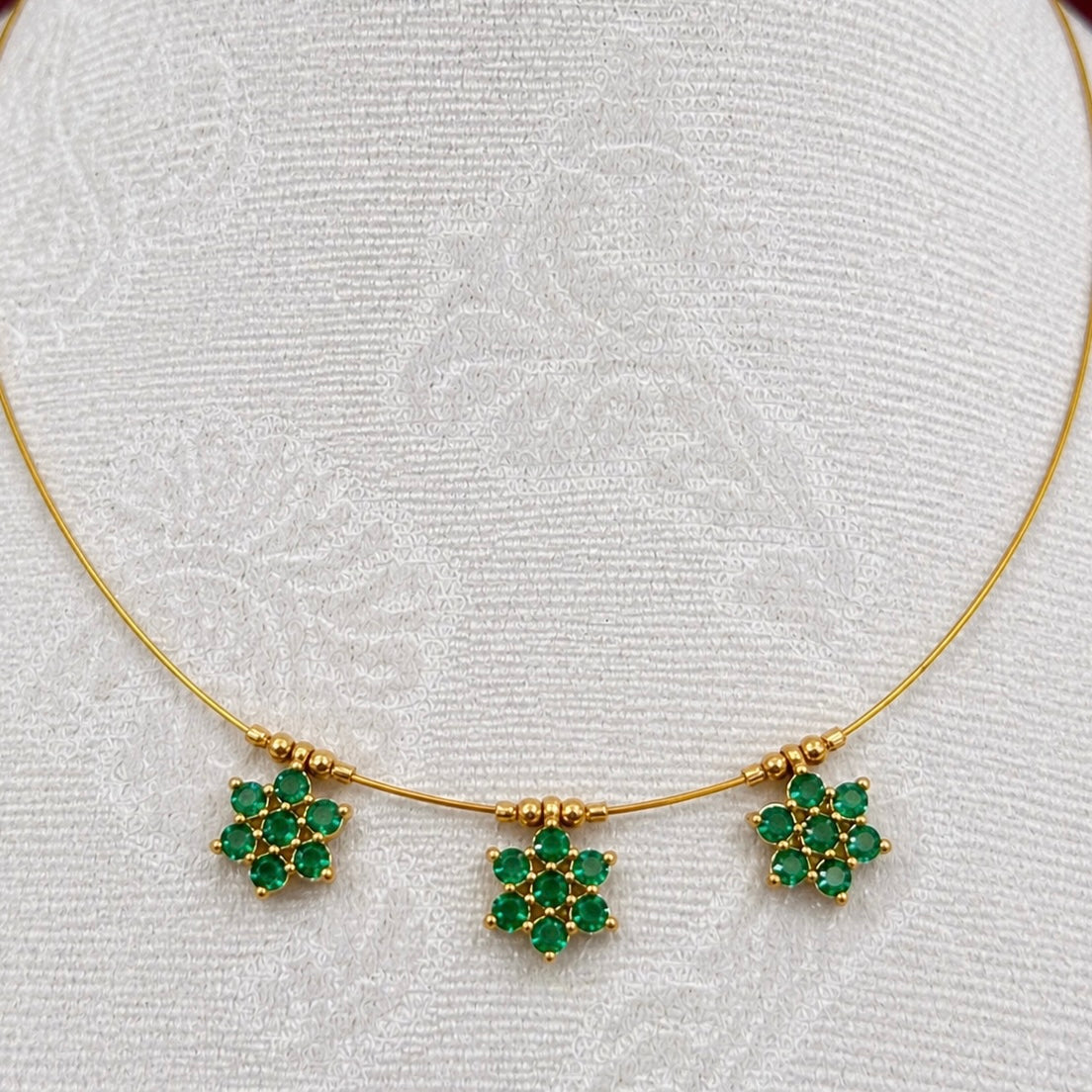 Emerald Green CZ Floral Necklace | Minimal Gold Invisible Chain Pendant | Delicate Everyday Jewelry | Bridesmaid Gift | Lightweight Indian N