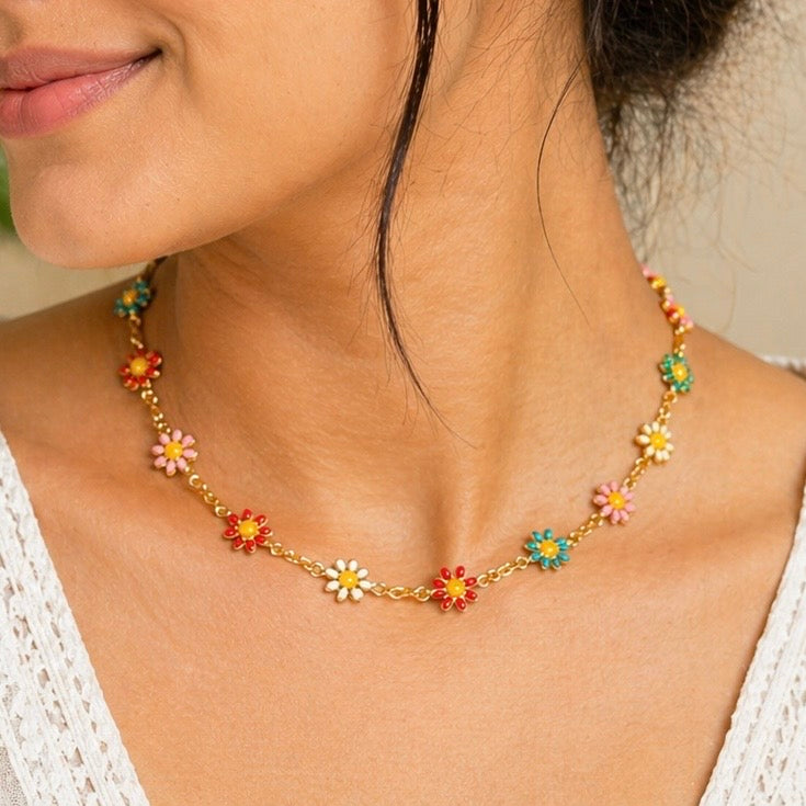 Colorful Daisy Flower Necklace, Cute Enamel Floral Chain Necklace, Minimal Gold Dainty Necklace, Everyday Jewelry Gift for Her, Spring Summe