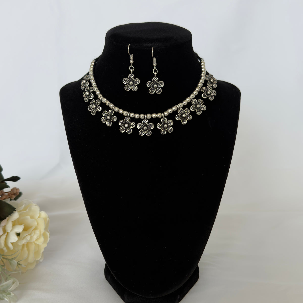 Kids Oxidized Silver Flower Necklace Set, Girls Floral Jewelry, Navratri Jewelry, Indian Festive Necklace Earrings, Oxidized Jewelry, gift for kids