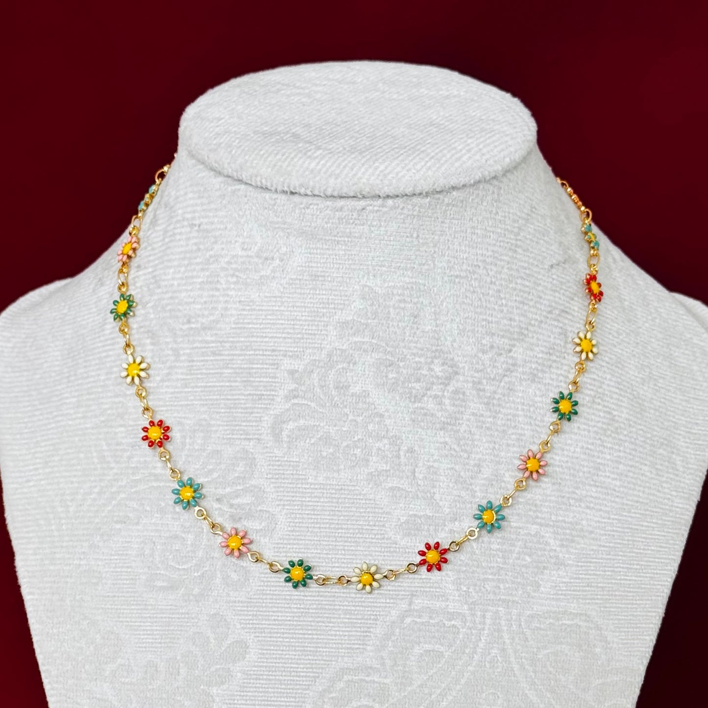 Colorful Daisy Flower Necklace, Cute Enamel Floral Chain Necklace, Minimal Gold Dainty Necklace, Everyday Jewelry Gift for Her, Spring Summe