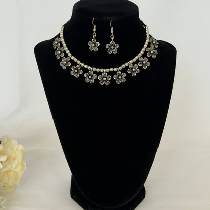 Kids Oxidized Silver Flower Necklace Set, Girls Floral Jewelry, Navratri Jewelry, Indian Festive Necklace Earrings, Oxidized Jewelry, gift for kids