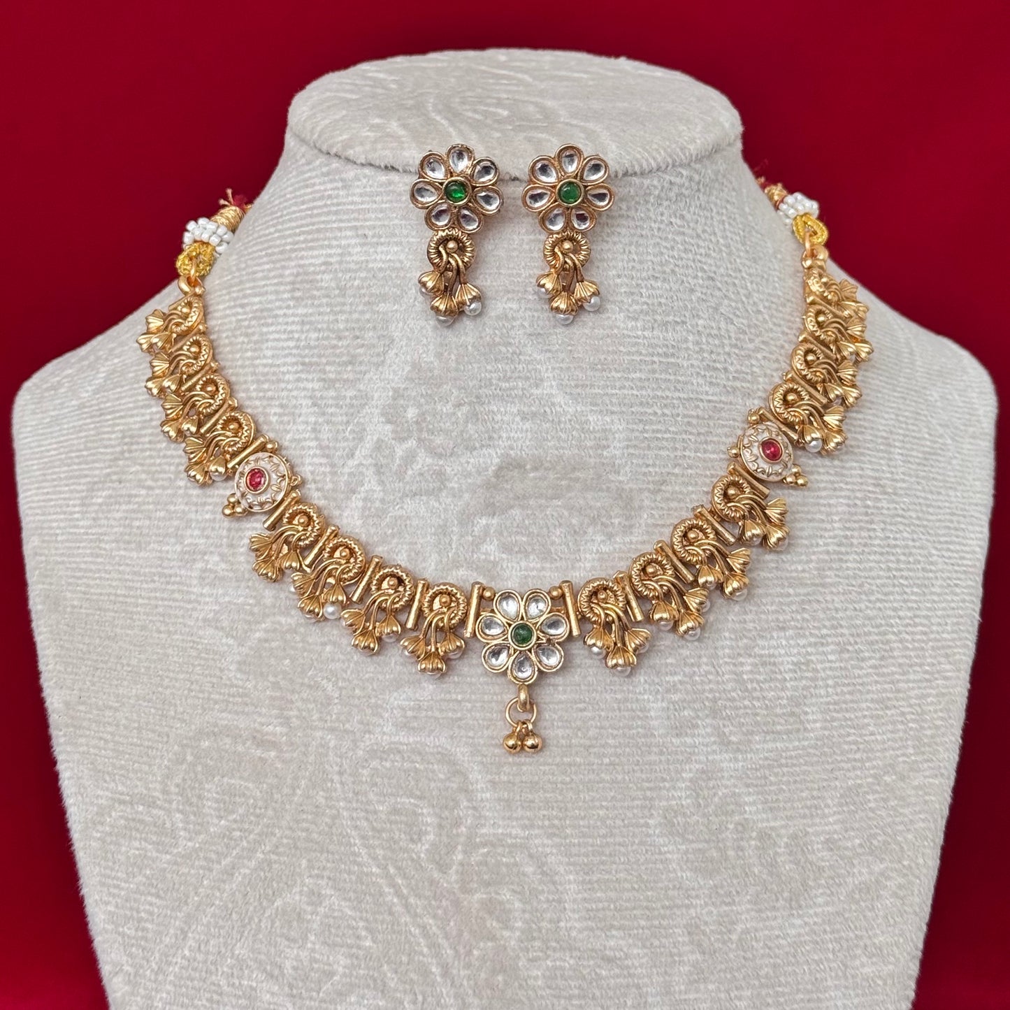 Antique Gold Majak Necklace Set with Earrings | Floral Kundan Choker | Traditional Indian Bridal Jewelry | South Indian Wedding Necklace