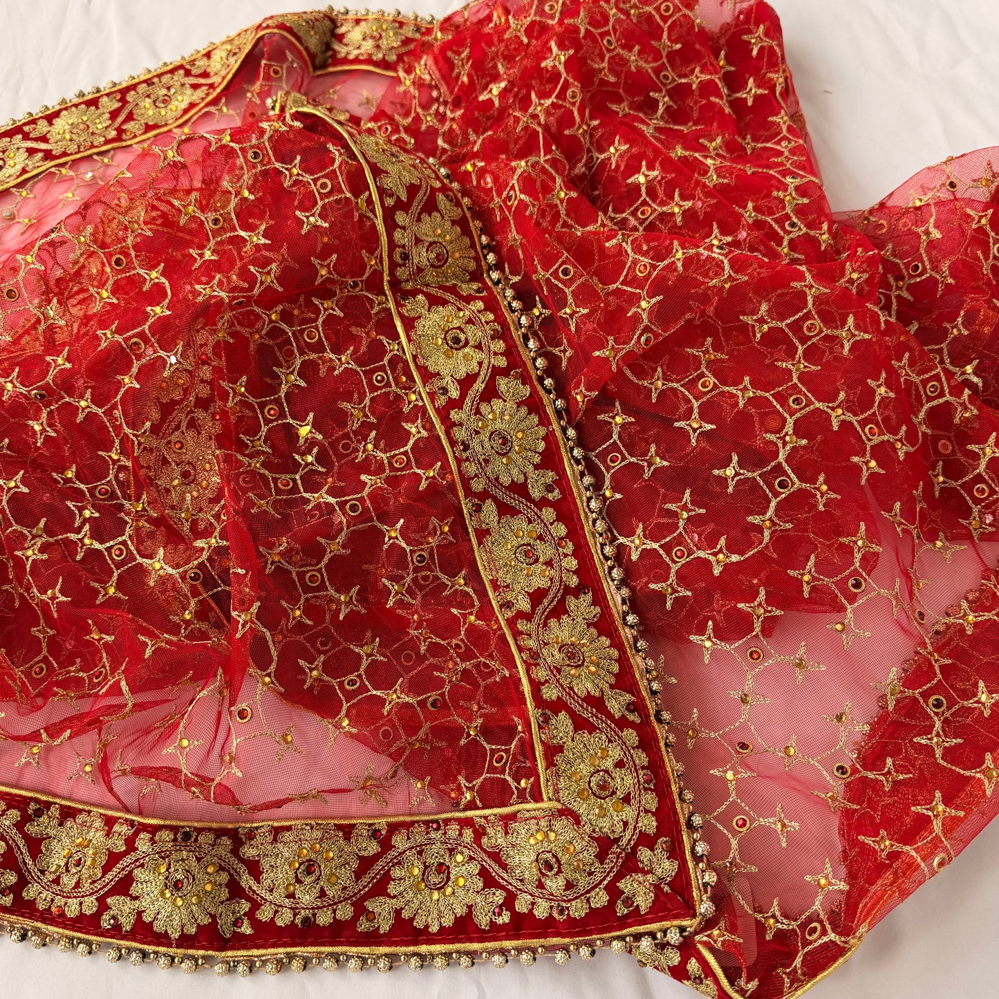 Red Bridal Net Dupatta for Lehenga | Heavy Embroidered Dulhan Dupatta | Indian Wedding Chunni | Bridal Veil with Gold Border | Bride Dupatta