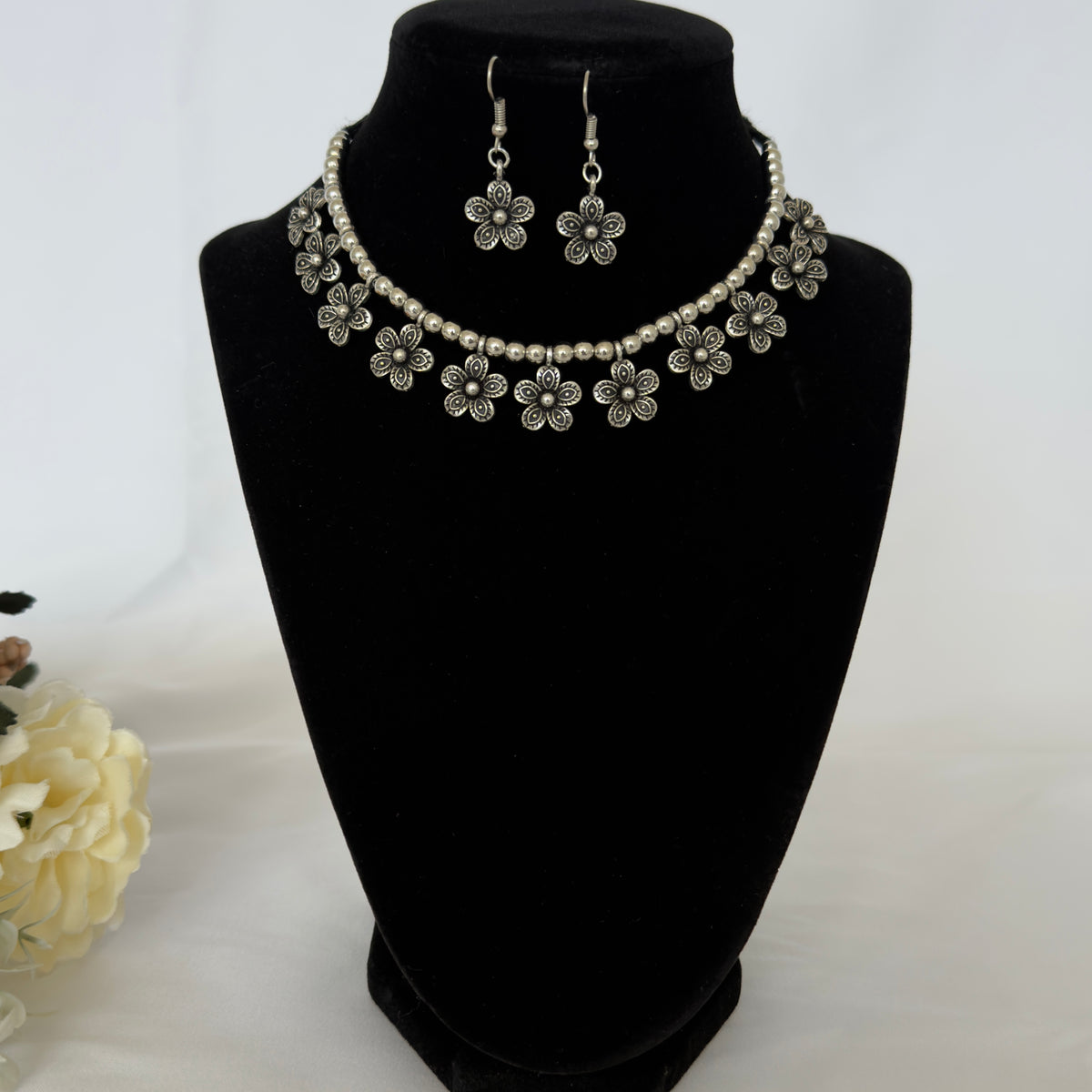 Kids Oxidized Silver Flower Necklace Set, Girls Floral Jewelry, Navratri Jewelry, Indian Festive Necklace Earrings, Oxidized Jewelry, gift for kids