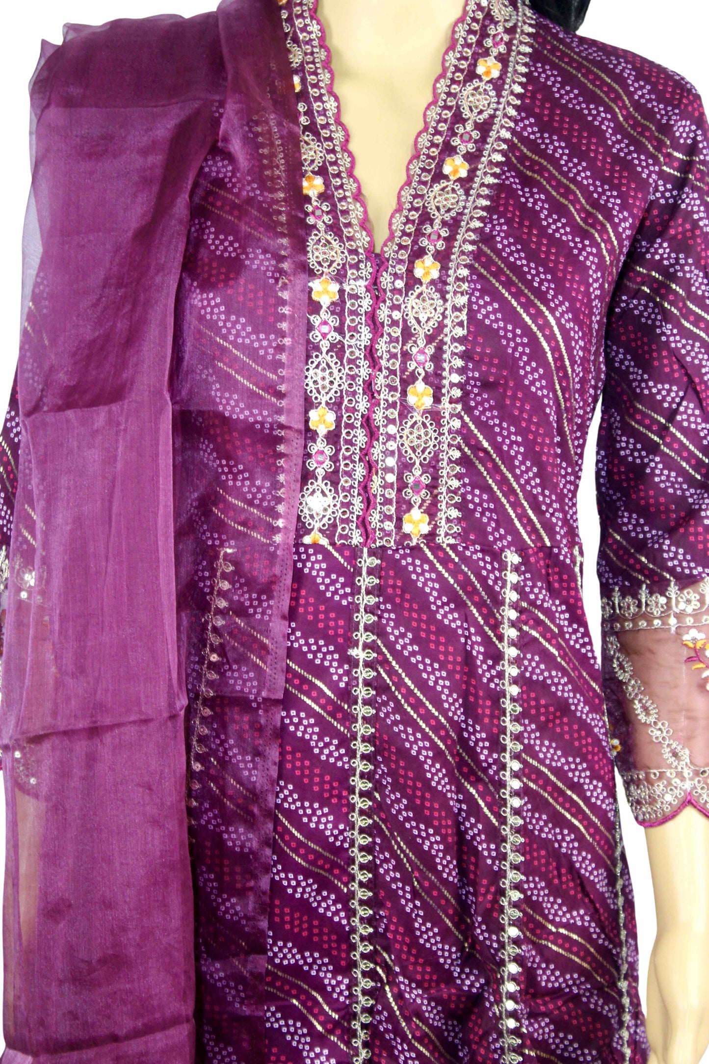 Stunning purple bandhani print Kurta with ankle length pant and dupatta 3 pc set , perfect blend of tradition and style