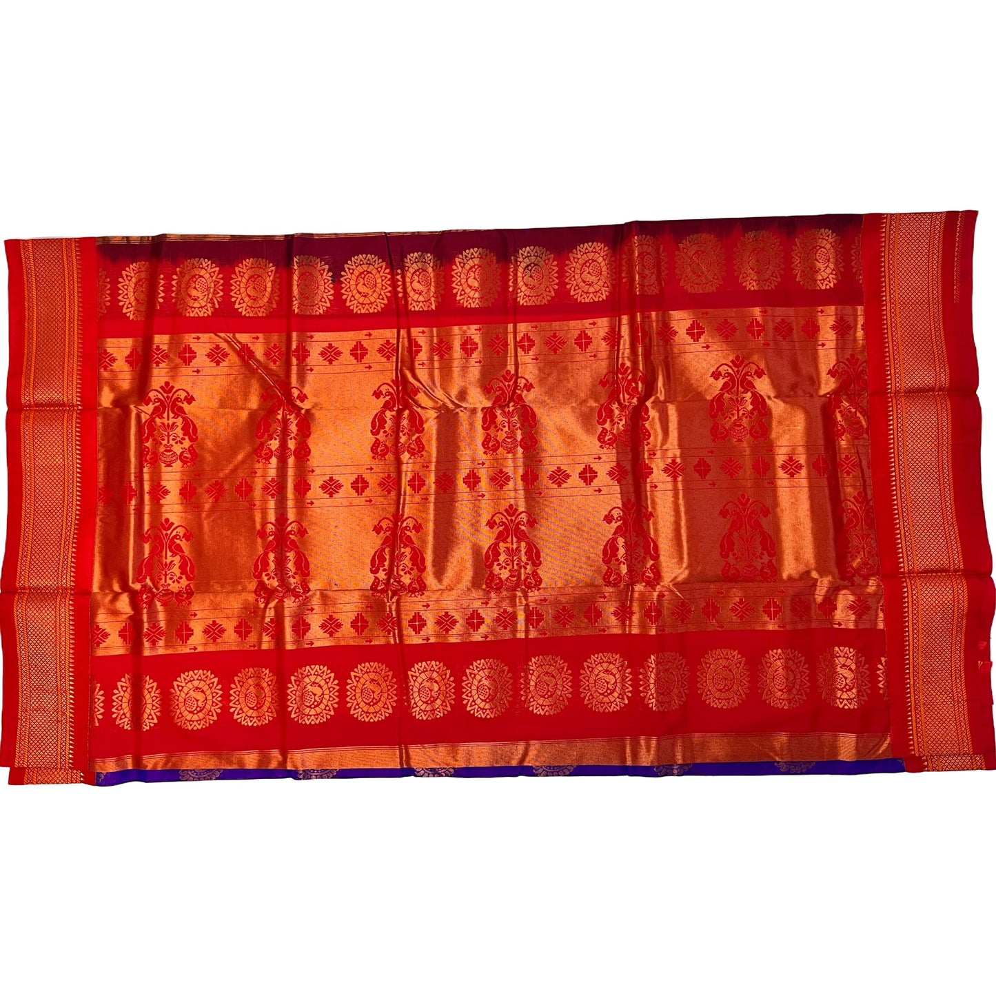 Purple_and_Red_Semi_Silk_Paithani_Saree_pallu