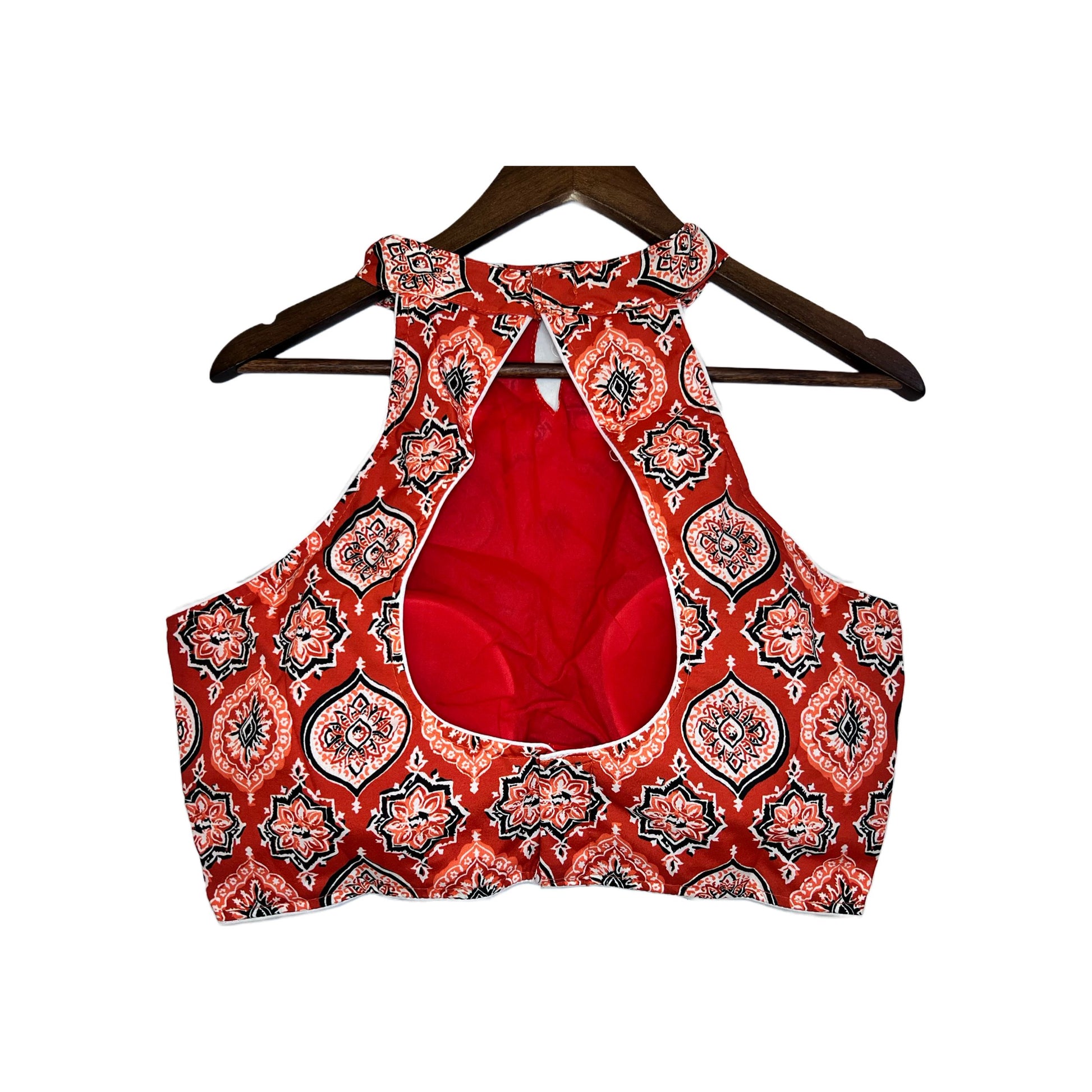 Red_Black_And_White_Ikkat_Sleeveless_Halter_Neck_Blouse_back