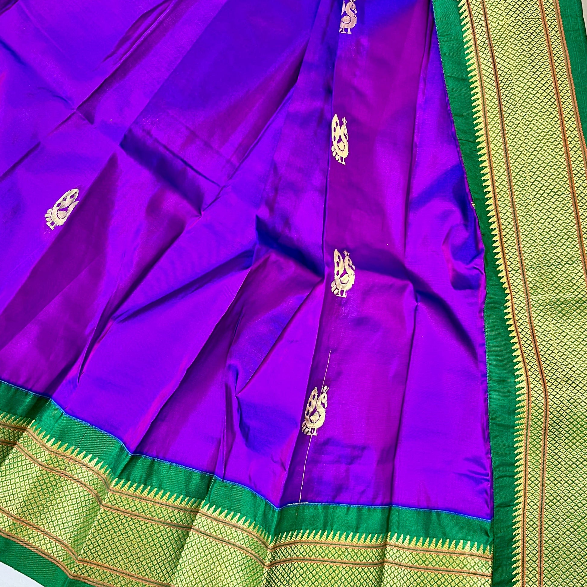 Royal Purple Paithani Gudi Vastra_Close