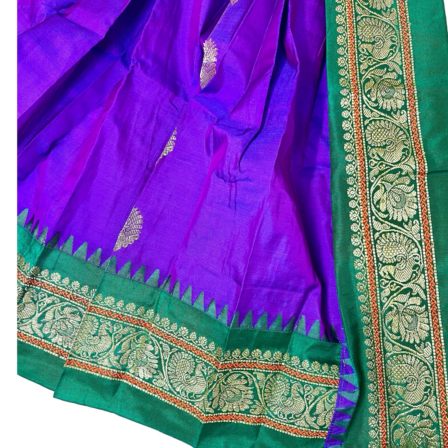 Vibrant Purple Paithani Gudi Vastra_Close