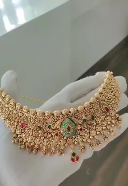 Royal Kundan Meenakari Choker Necklace Set | Antique Gold Bridal Jewelry | Handcrafted Indian Wedding Necklace with Earrings & Maang Tikka